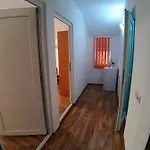 Casa Ara 3* コスティネシュティ